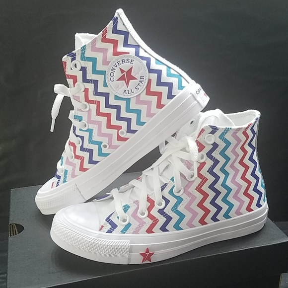 Converse high top BRAND New - Picture 2 of 13